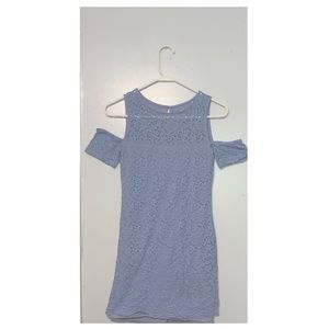 SMALL HOLLISTER LACE DRESS